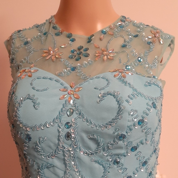 Dress/ prom - Picture 6 of 12